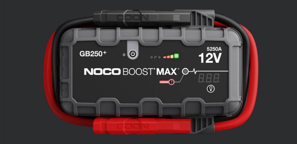 GB250_Boost-Max-Jump-Starter-12V-For-Commercial-Vehicles-2880x1400